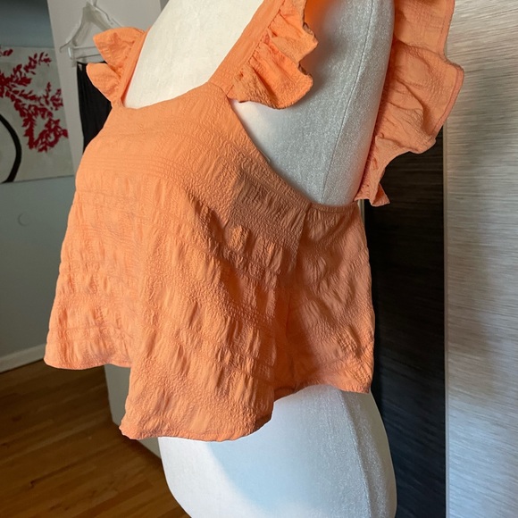Pretty Orange Ruffled Top - Picture 6 of 7